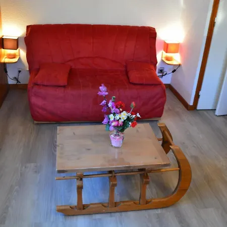 4 Pers. Proche Patinoire Et Pistes, Parking, Menage Inclus, Navette A Proximite - Fr-1-241-157 *