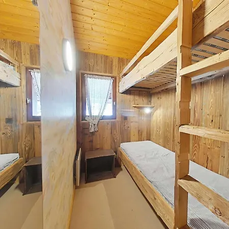 Studio/cabine/mezz 5 Pers Avec Navette, A 600m Du Centre - *