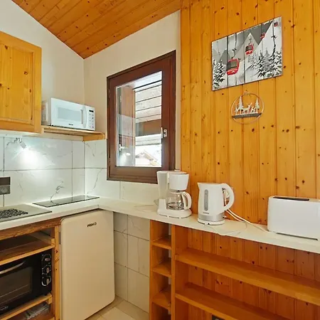 Studio/cabine/mezz 5 Pers Avec Navette, A 600m Du Centre - *